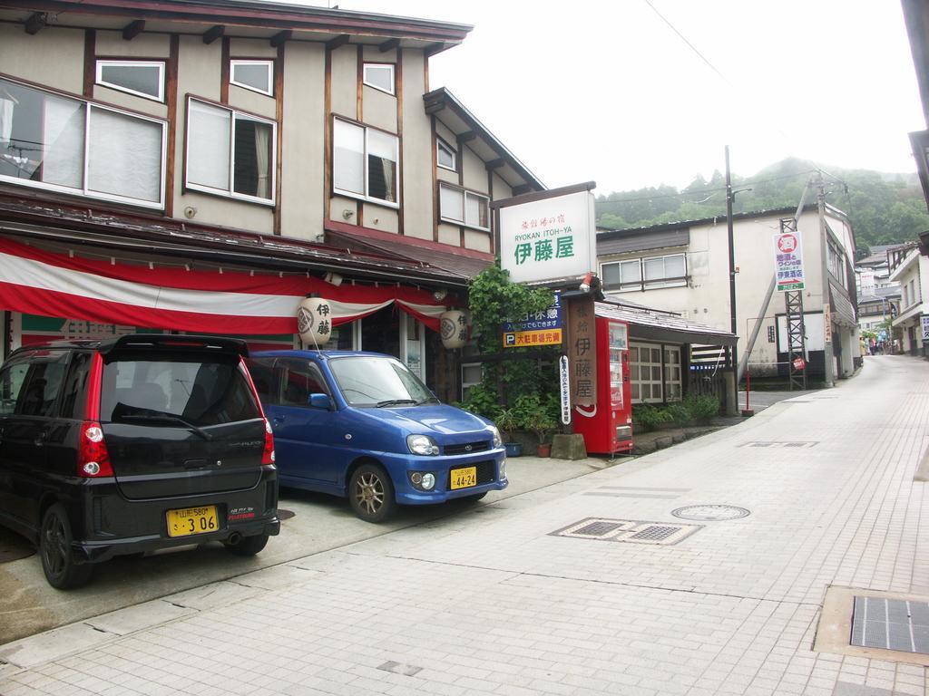 伊藤屋 Hotel Yamagata  Buitenkant foto